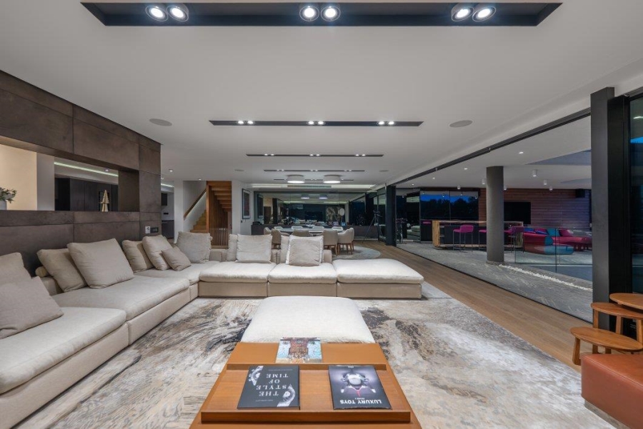 4 Bedroom Property for Sale in Camps Bay Western Cape